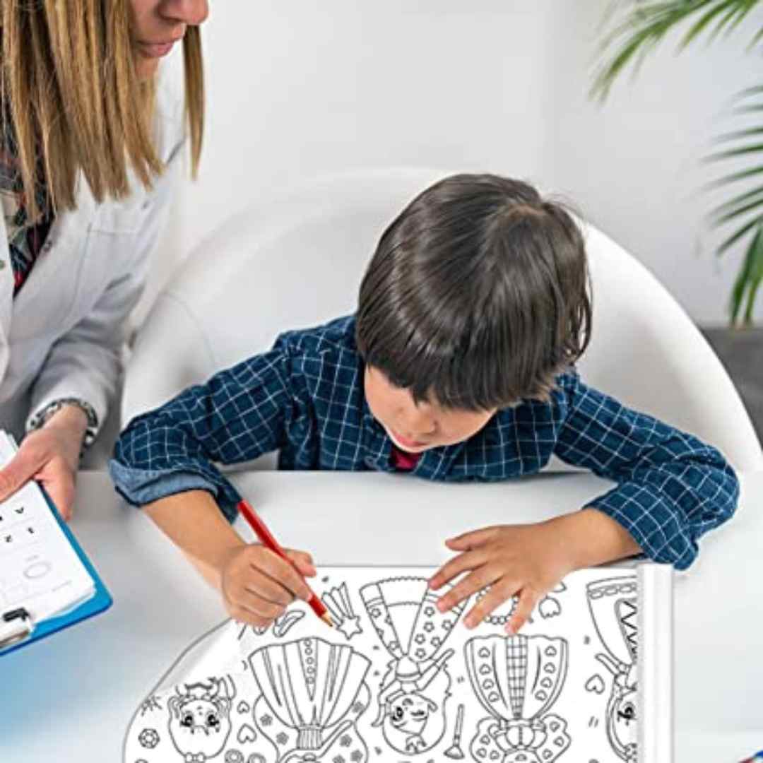 Drawing roll for kids: Unleash creativity without limits!