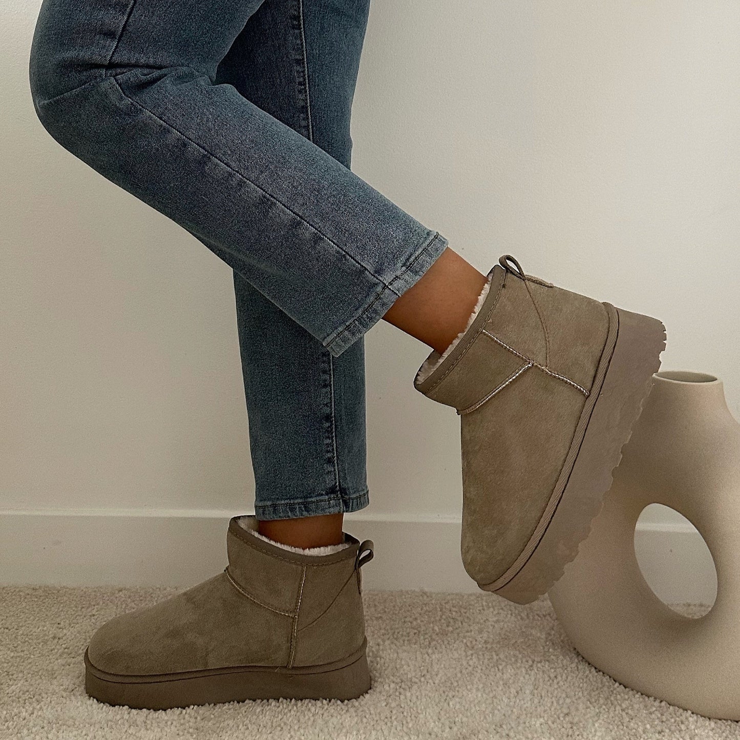 Comfortabele en stijlvolle laarzen voor vermoeide-vrije wandelingen